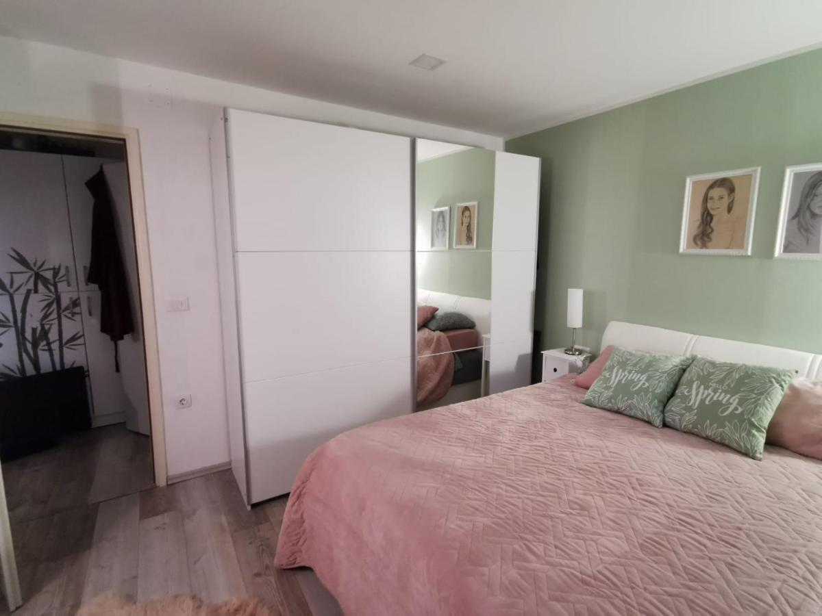 Apartment With Garden Vela Luka Εξωτερικό φωτογραφία